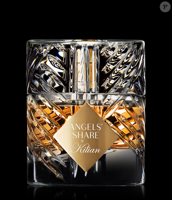 Angles Share on the rocks (Killian) | ($275 - R$1.448,81) - o perfume faz referência à expressão 'la part des anges' e traz óleo de conhaque, carvalho, canela, fava tonka, sândalo, praliné e baunilha, criando um final doce e envolvente.