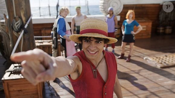 O 'gosto pelo mar' representa, nessa interpretação, a vontade de participar. O barco começa a existir também nesse desejo: quando cada pessoa percebe que sua contribuição ajuda a tornar possível uma viagem que importa para todos