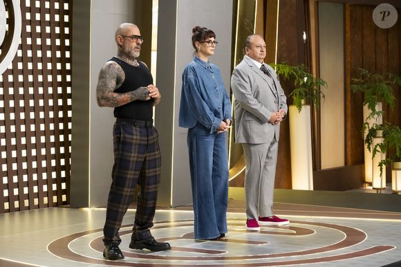 O terceiro episódio do MasterChef Profissionais 2026 teve caixa misteriosa com cabeça de frango e prova de eliminação com harmonização de vinhos