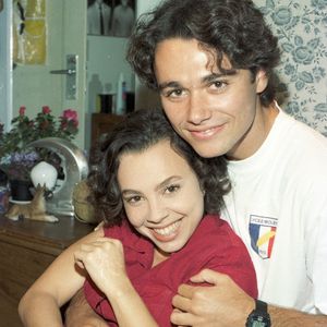 Carla Marins é vista na reprise de 'História de Amor' em março de 2025 na Globo, onde foi a Joyce