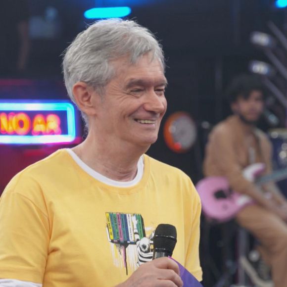 Serginho Groisman adiou sua estreia na peça por conta da morte da mãe