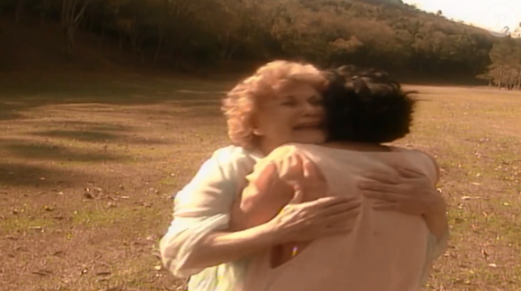 No final da novela 'A Viagem', Dona Maroca (Yara Cortes)  falece, e é recebida no céu