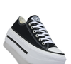 Em preto, a novidade da All Star deixa qualquer look versátil