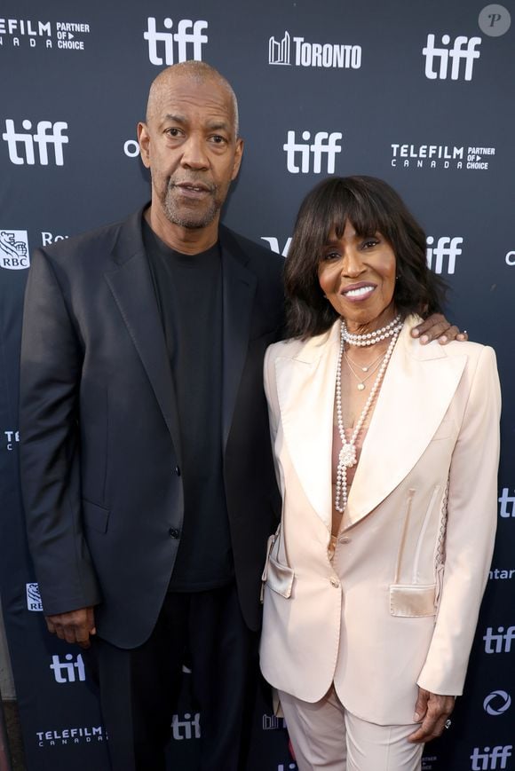 Denzel Washington está casado com Pauletta Pearson há mais de 40 anos