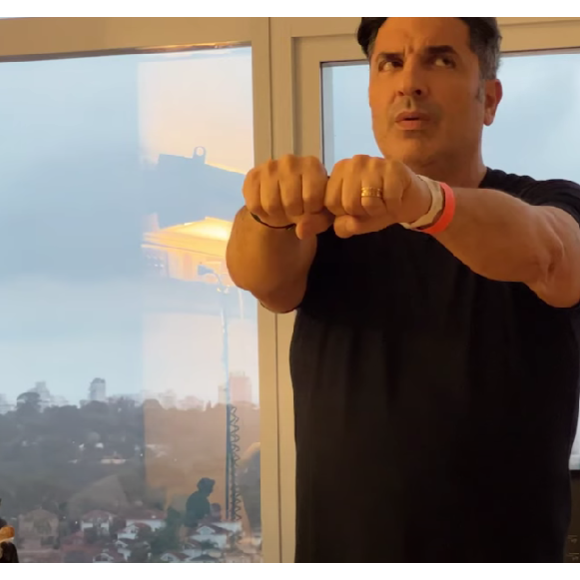 Câncer no pâncreas: Edu Guedes relatou: 'Quando eu comecei a fisioterapia fora da UTI, as primeiras foram difíceis, porque até para respirar era mais difícil', disse ele.