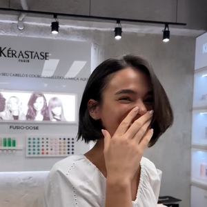 Bruna Marquezine escolheu o french bob para compor o novo visual e o resultado deixou os fãs encantados