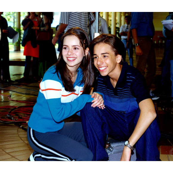 Sandy & Junior ganharam seriado na TV Globo no auge da carreira musical. Programa teve início no mesmo ano do lançamento do fenômeno ‘As Quatro Estações’