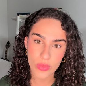 Livian Aragão: ‘Dessa vez acusações graves contra o meu pai usando IA como ferramenta. Até quando vamos passar por isso?’