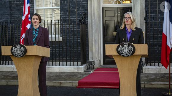 'Refém' é estrelada por Julie Delpy e Suranne Jones, que interpretam a presidente da França e a primeira-ministra britânica