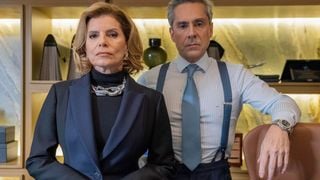 'Atenção à atuação de...': Autora de 'Vale Tudo', Manuela Dias entrega pista sobre morte de Odete Roitman e descarta suspeito importante do crime