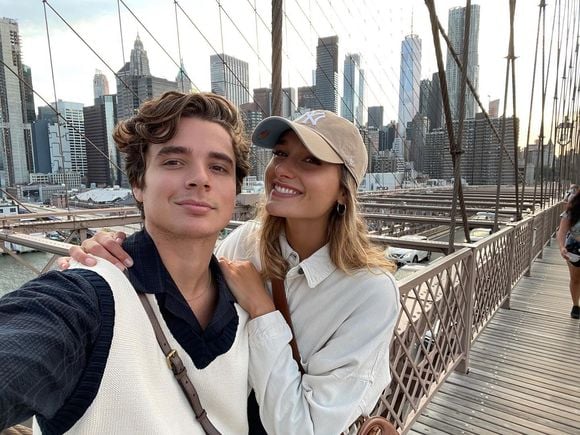 Em seu estado natural, cabelo de João Lucas fazia uma franja enrolada que ficou marcada na web