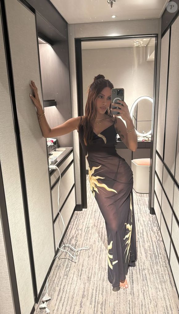 Anitta negou que a infecção tivesse relação com o novo procedimento estético