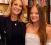 Ticiane Pinheiro e Rafaella Justus prestigiaram o lançamento dos livros de Mariana Rios nesta terça-feira (27)