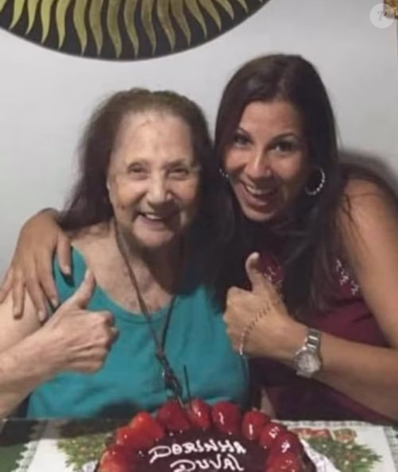 Dorinha Duval com a única filha, Carla Daniel