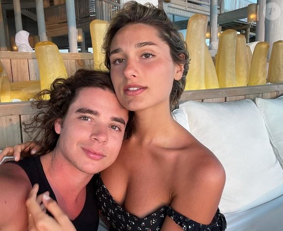 João Lucas tomou uma atitude radical em 2021, quando resolveu deixar o cabelo grande no passado