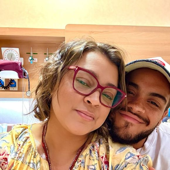 Preta Gil realizou, há 5 dias, uma cirurgia de mais de 20 horas para a retirada de diversos tumores em seu corpo