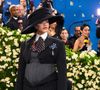 O Met Gala aconteceu nesta segunda-feira (05), em Nova York, com as celebridades do mais alto escalão do entretenimento. Mas o público sentiu falta de brasileiras!