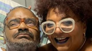 4 décadas juntos, 2 filhos e cupido famoso: esposa de Arlindo Cruz, Babi Cruz conheceu sambista aos 15 anos e fez casamento com 600 convidados
