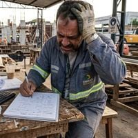 O que muda nas novas regras do empréstimo consignado para CLT? Advogada especialista em Direito do Trabalho alerta risco para quem tem só uma renda: 'Mudanças drásticas e perigosas'
