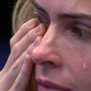 Ana Paula Renault chora após briga com Solange Couto no 'BBB 26'