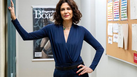 Quem é Juliana Martins, a Patrícia de 'Dona de Mim'? Após uma década fora das novelas, atriz que brilhou há 30 anos retorna à Globo