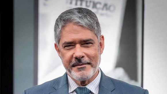 William Bonner vai se dividir entre 'Globo Repórter' e formato inédito em sua carreira após deixar o 'Jornal Nacional'. Aos detalhes!