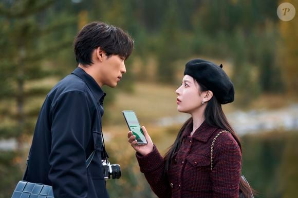 K-drama que tornou-se um sucesso mundial da plataforma, 'O Amor Pode Ser Traduzido?' tem como protagonistas um intérprete poliglota e uma famosa atriz