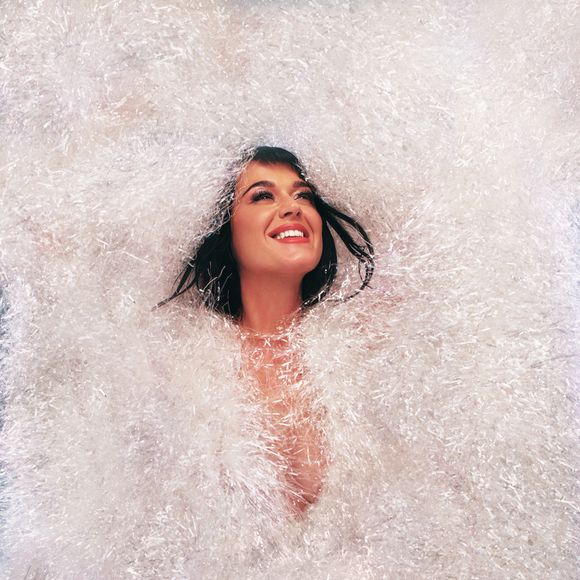 Katy Perry ‘não vai me processar porque aconteceu, eu tenho fotos, foi em público e testemunhado por várias pessoas’, declarou Ruby Rose