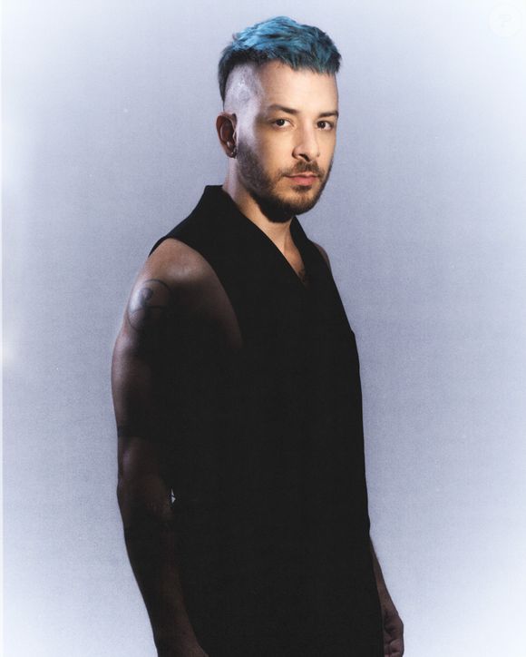 Junior roda o Brasil com a turnê ‘solo’