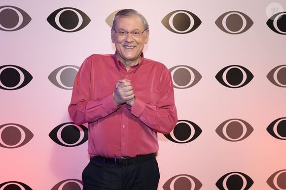 Milton Neves firmou um contrato com uma produtora de Roberto Justus e a Bandeirantes