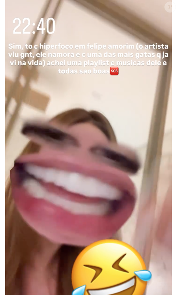 Apesar da empolgação, Virgínia fez questão de avisar que estava viciada apenas nas músicas de Felipe Amorim, ressaltando seu namoro