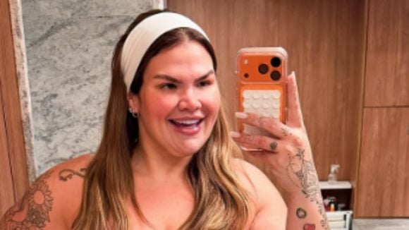 75 kg mais magra, Thais Carla exibe silhueta mais fina e corpo real em look colado para academia; antes e depois choca a web: 'Espetacular'