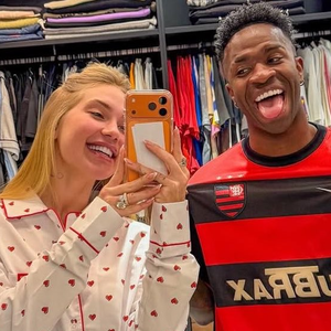 Em meio à crise de rumores, Vini Jr. publicou clique ao lado de Virginia Fonseca durante momento descontraído, mas logo apagou