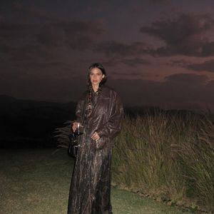 Festa de Bruna Marquezine também terá proibição de celulares, bem como fotos e vídeos da celebração