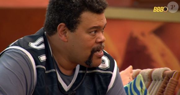 Babu Santana, do 'BBB 26', foi detonado na web após atacar Ana Paula Renault: 'Só come, fuma e c***'