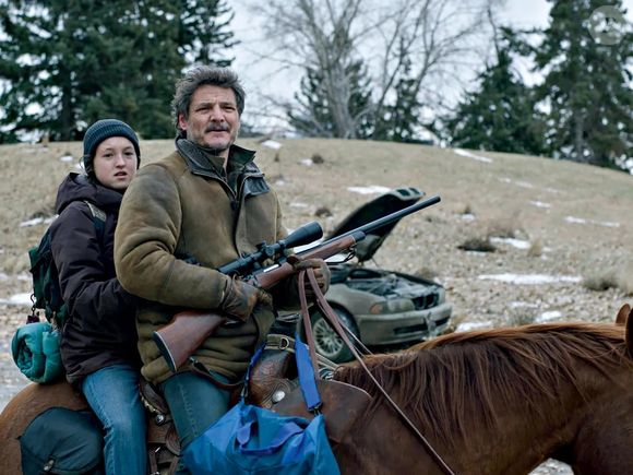 Durante as gravações da primeira temporada de 'The Last of Us', Pedro Pascal  contou com a ajuda do personal David Higgins