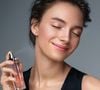 Aqui estão 5 perfumes árabes que exalam cheiro de riqueza e são clones perfeitos de fragrâncias famosas. Confira a lista!
