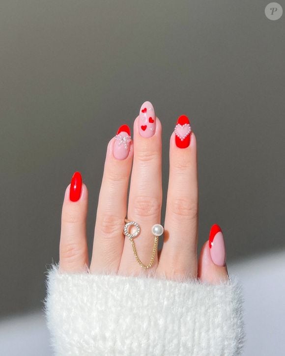 No Horóscopo Chinês, o vermelho representa sucesso, proteção e vitalidade para o novo ano