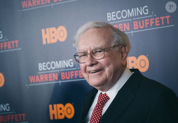 Apesar de sua rotina super calórica, Warren Buffett, hoje aos 94 anos, garante ter uma boa qualidade de vida e saúde de sobra