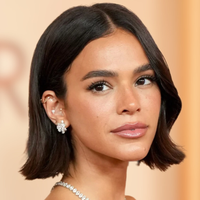 O segredo de Bruna Marquezine: como misturar um body splash baratinho com o seu hidratante para criar um 'cheiro de milionária' exclusivo