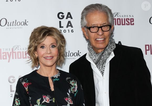 Jane Fonda e Richard Perry colocaram à venda o imóvel em que residiam em Beverly Hills desde 2012
