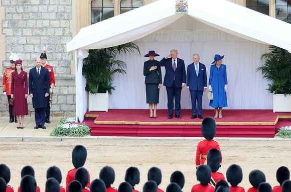Em um encontro anterior, ocorrido em Paris, ele já havia elogiado a aparência de William, descrevendo o príncipe como “um cara bonito” e afirmando que ele era “muito bonito” pessoalmente.