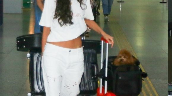 Perrengue com chinelo e pet fofo: o retorno de Bruna Marquezine e Shawn Mendes ao Rio após Revéillon e muito romance em Alagoas