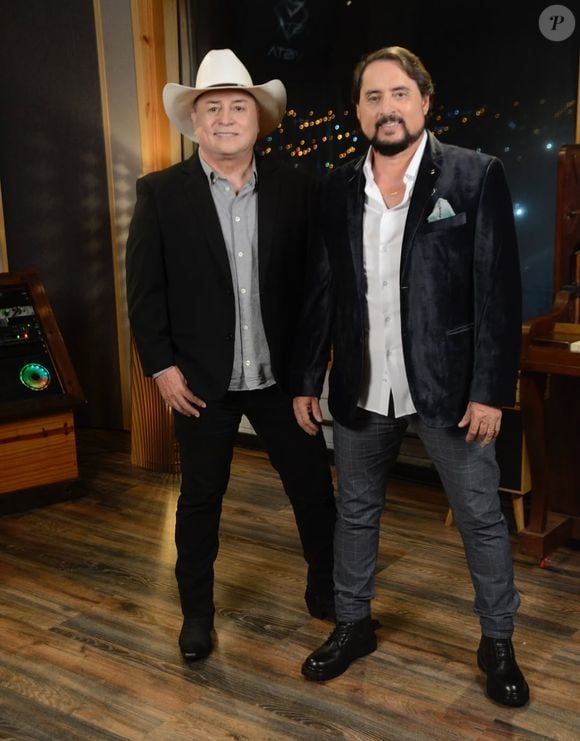 Morte de Mauri: cantor e irmão de Chitãozinho e Xororó não resistiu a um acidente de carro em estrada de SP