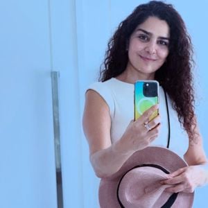 Letícia Sabatella diz que a amiga colocou os dois bichinhos para adoção após um deles se machucar