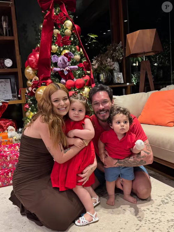 Natal dos famosos: Viih Tube faz foto para celebrar data com Eliezer e os filhos, Lua e Ravi