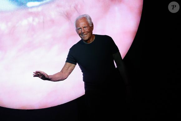 Giorgio Armani escolheu a irmã, Rosanna, e os sobrinhos Silvana, Roberta e Andrea para cuidar da Armani, segundo documentos divulgados pela Reuters