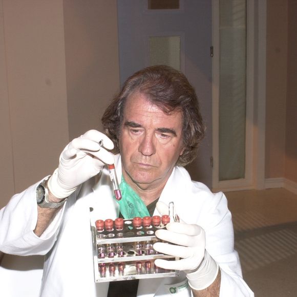 Juca de Oliveira , intérprete do icônico Dr. Albieri, de 'O Clone', marcou gerações com personagem emblemático da teledramaturgia