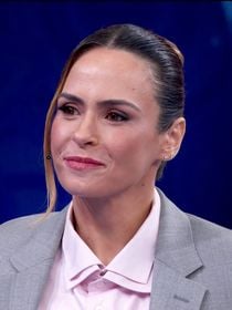 Ana Paula Renault no Domingão: campeã do 'BBB 26' usa look estiloso de R$ 8 mil e entrega origem das peças. 'A Xuxa me deu'