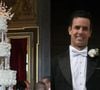 10 andares, mais de 1,5m de altura e 20 malas de ingredientes: exuberante e luxuoso, bolo de casamento de Elisa Zarzur e Alexandre Negrão demorou 4 dias para ser feito em cozinha de castelo